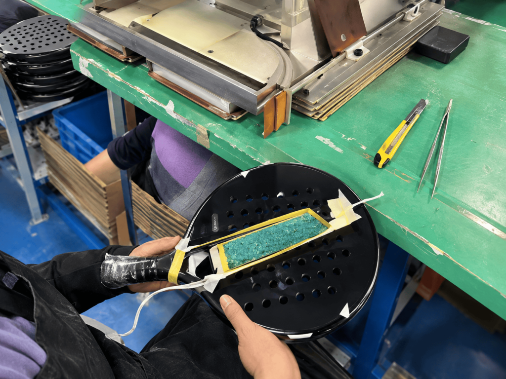 OEM ODM custom carbon fiber padel racket manufacturing